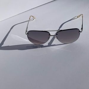 NWOT Women’s Quay Australia Sunglasses